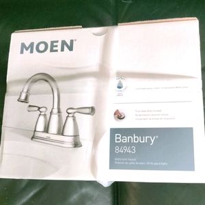 MOEN Banbury 2-Handle Bathroom Faucet in Chrome